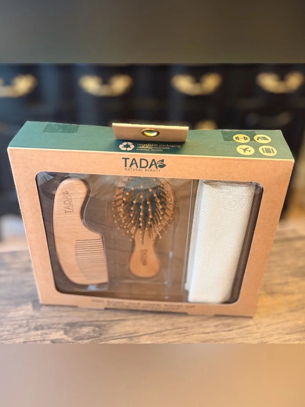 TADA Mini Brush and Comb Travel Set - Natural Wood
